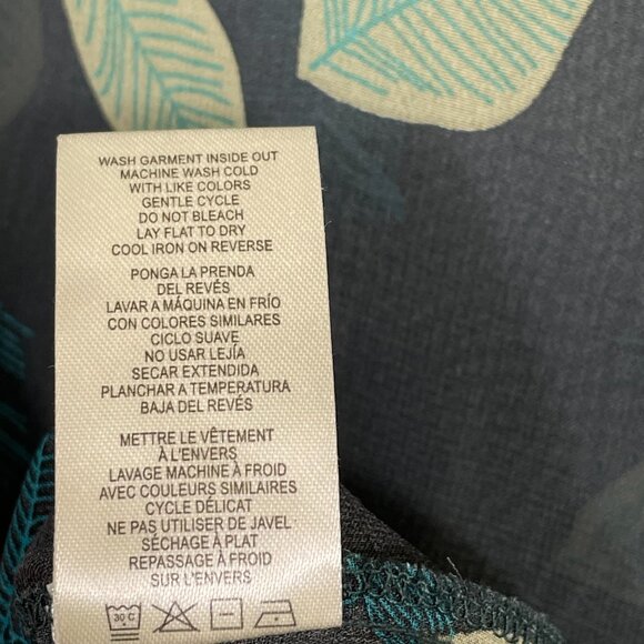 NWT Simply Noelle Sheer Button Down Tab-Sleeve Leaf Blouse Midnight Blue Sz XXL - Picture 12 of 14